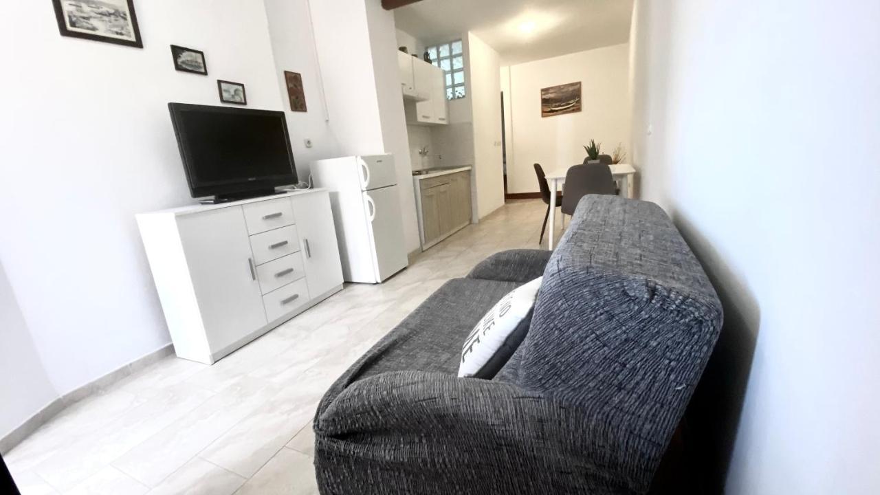 Apartments Ares Rovinj Extérieur photo